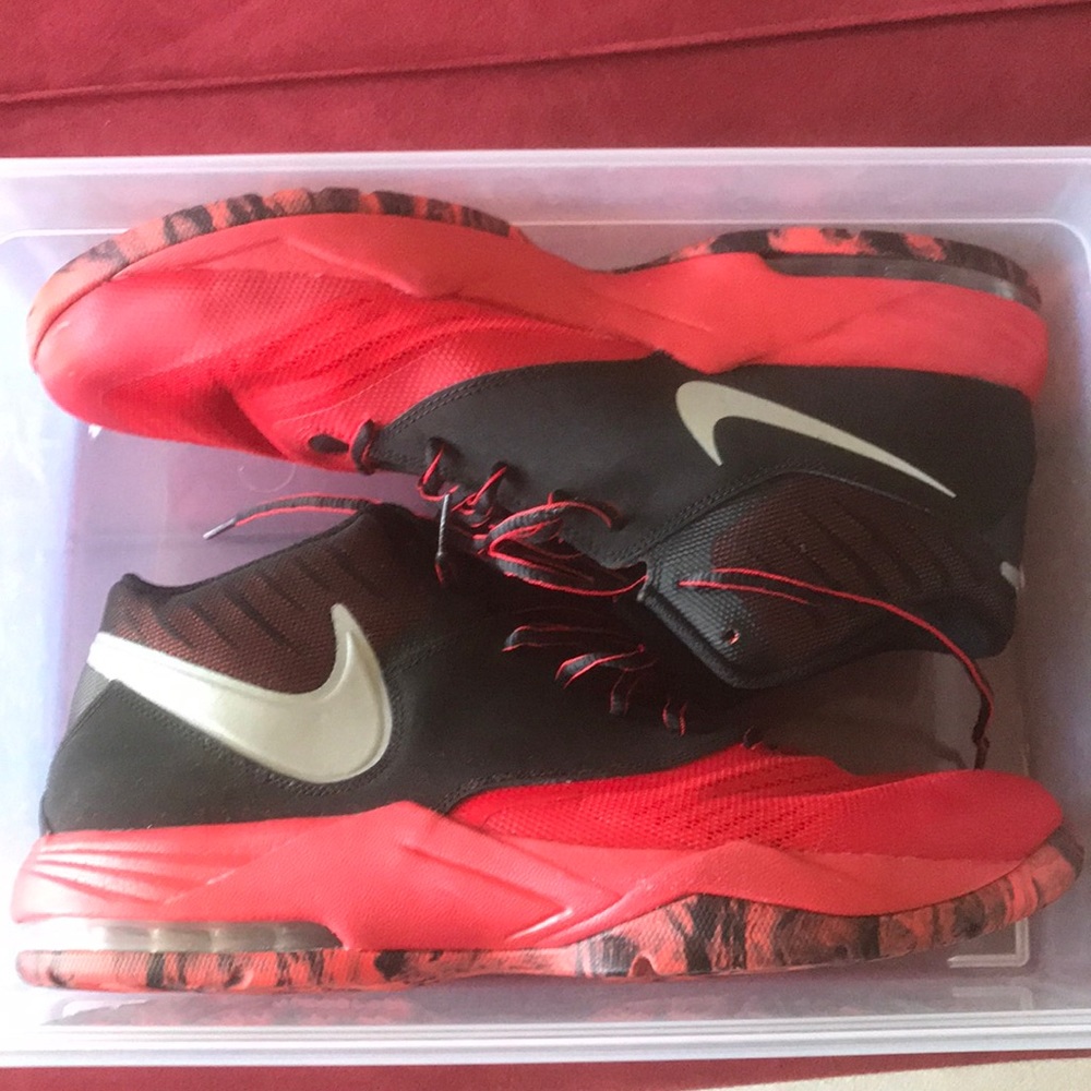 Nike Air Max emergent